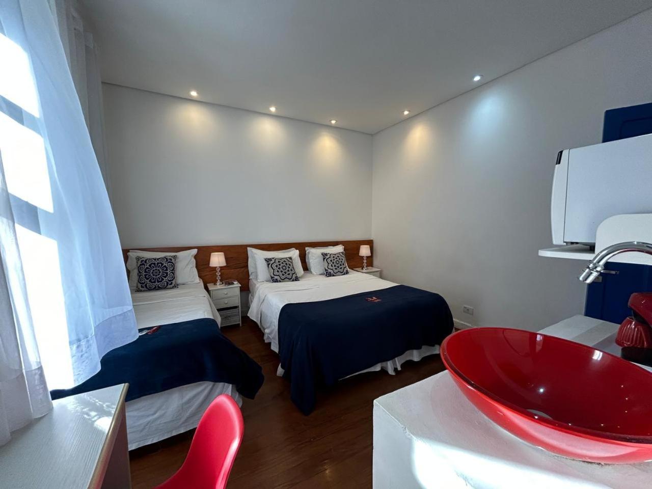 Pousada E Hostel Sao Paulo Comfort - Bairro Pinheiros, Proximo Hospital Das Clinicas E Incor, Oscar Freire, Av Paulista, Allianz, Vila Madalena E Facil Acesso Ao Ibirapuera E Morumbi 外观 照片