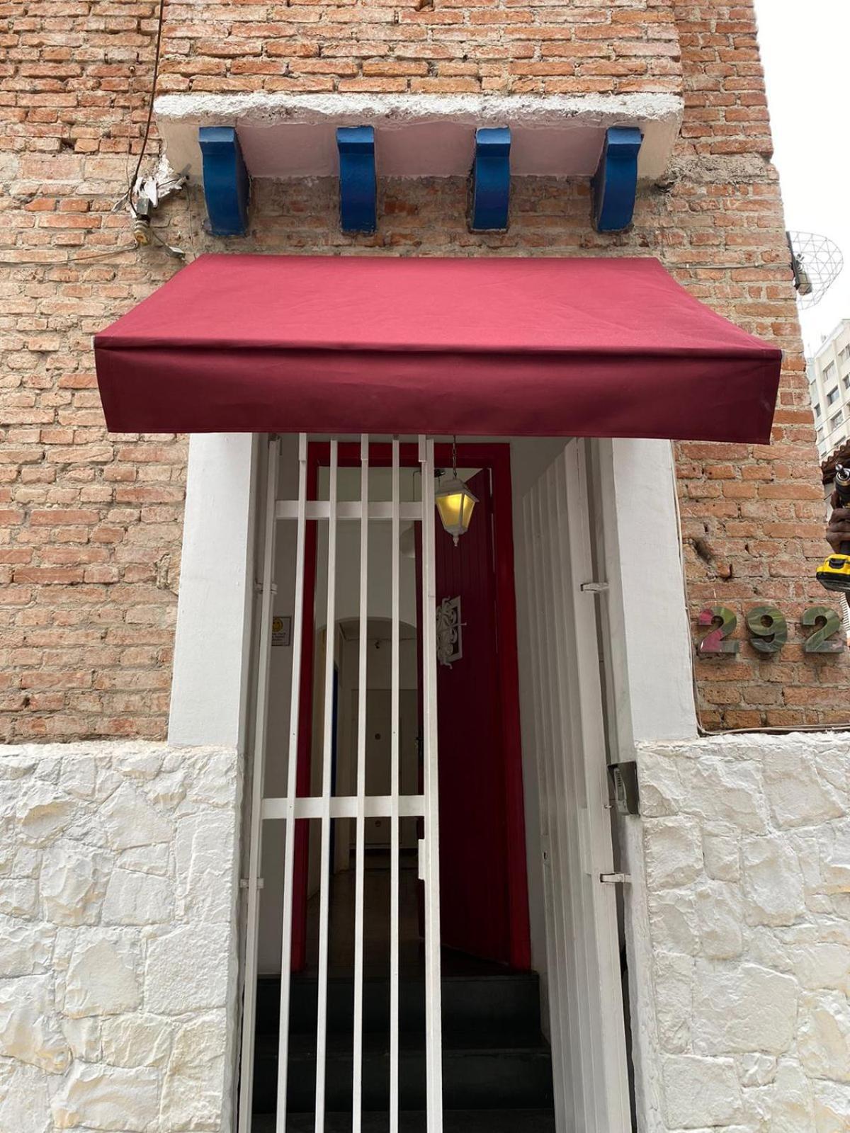 Pousada E Hostel Sao Paulo Comfort - Bairro Pinheiros, Proximo Hospital Das Clinicas E Incor, Oscar Freire, Av Paulista, Allianz, Vila Madalena E Facil Acesso Ao Ibirapuera E Morumbi 外观 照片